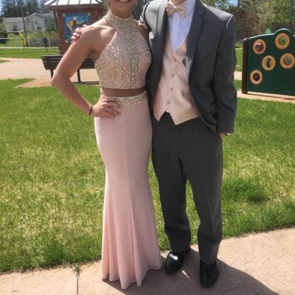 Prom Dress - Picture 1 of 4